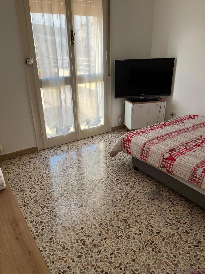 App Di Myro Reggio Emilia Exterior foto