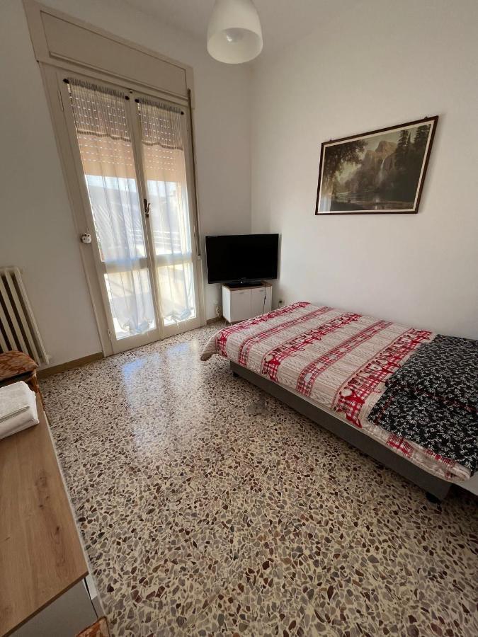 App Di Myro Reggio Emilia Exterior foto